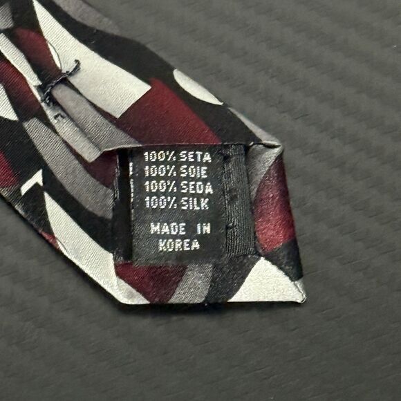 Mosaic Men's Silk Tie Geometric Patterns Handmade 100% Silk - 4" x 58" - Picture 8 of 8